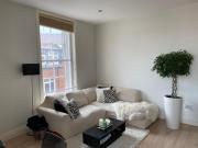 1 Bed Flat, Belgrave Court, LS1