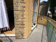 1 Bed Flat, Cazenove Road, N16