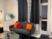 1 Bed Flat, Darlington House, SW8