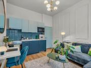 1 Bed Flat, Eardley Cres, SW5