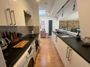 1 Bed Flat, Fulham Palace Road, SW6