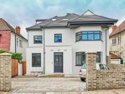 1 Bed Flat, Hendon Way, NW4
