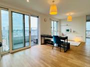 1 Bed Flat, Jefferson Plaza, E3