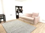 1 Bed Flat, Kew Bridge Road, TW8