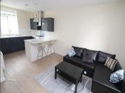 1 Bed Flat, King Lane, LS17