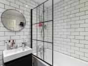 1 Bed Flat, Ladbroke Grove, W10
