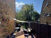 1 Bed Flat, Longley Road, SW17