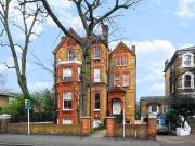 1 Bed Flat, Macaulay Road, SW4