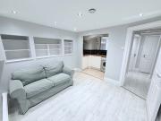 1 Bed Flat, Oaks Court, E11