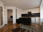 1 Bed flat off Askew Road, Parking Fully furnish