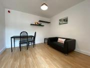 1 Bed Flat, Percy Road, LE2