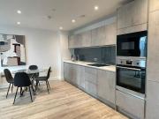 1 Bed Flat, Silvercroft Street, M15