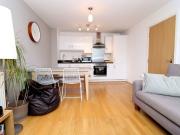 1 Bed Flat, Simmonds House, TW8
