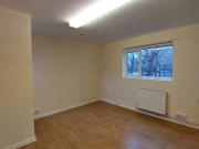 1 Bed Flat, Southwark, £1,000 Pcm Including All Bi