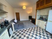 1 Bed Flat, Spen Road, LS16