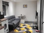 1 Bed Flat, Staveley Gardens, W4