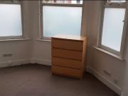 1 Bed Flat, Thornlaw Road, SE27