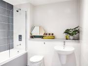 1 bed flat to let in Liverpool in The Courtyard, L8