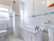 1 bed flat to rent in Avondale Road, Mortlake, SW14 |...