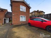 1 bed flat to rent in Breton Road, Rochester, ME1