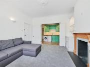 1 bed flat to rent in Burstock Road, London | James Anderson