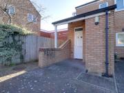1 bed flat to rent in Coachmans Close, Stafford, ST16