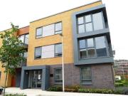 1 bed flat to rent in Drake Way, RG2, Reading