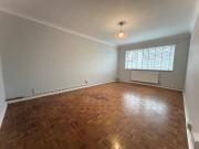 1 bed flat to rent in Dunbar Court, Sm1