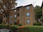 1 bed flat to rent in hastingwood court, pembroke road, e17