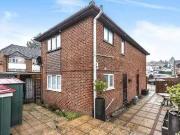 1 bed flat to rent in High Wycombe, HP11, High Wycombe
