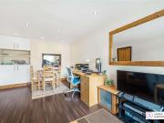 1 bed flat to rent in Moore Close, East Sheen, SW14 |...
