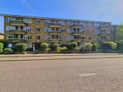 1 bed flat to rent in Online Enquiries Only! The Avenue,...