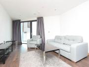 1 bed flat to rent in Pinnacle Tower, Fulton Road,...