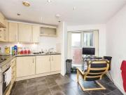 1 bed flat to rent in Princess Way, SA1, Abertawe
