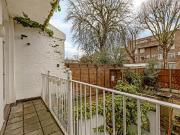 1 bed flat to rent in Schubert Road, Putney SW15 | James...