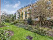 1 bed flat to rent in Woodlands Way, London | James Anderson