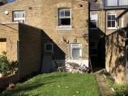 1 bed flat to sublet w/big garden in zone 2