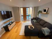 1 Bed Flat, Watermans Place, LS1
