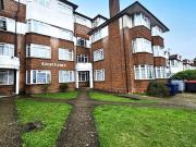 1 bed flat with balcony