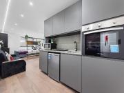 1 Bed Flat, Woodstock Road, NW11