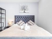 1 Bed Flat, Woodstock Road, NW11