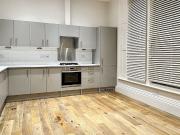 1 bed ground floor flat to rent in Princess Road East,...