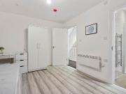 1 Bed House Cobden Road London SE25 JBrown International
