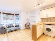 1 bed in Dennington Park Road, West Hampstead, NW6
