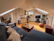 1 Bed loft | Shepherd’s Bush | Bills included