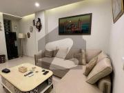1 bed luxury furnished flat for rent main bulevard near...
