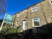 1 bed Mid Terraced House to rent in Bradford West...