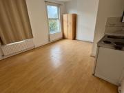 1 bed studio flat to rent in Crystal Palace Road,...