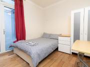 1 bed Studio Flat to rent in Southampton, SO15, from SDM...