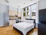 1 bed studio to rent